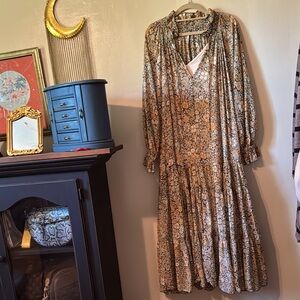 💛🌻🖤🐝Floral Print Free People feeling groovy